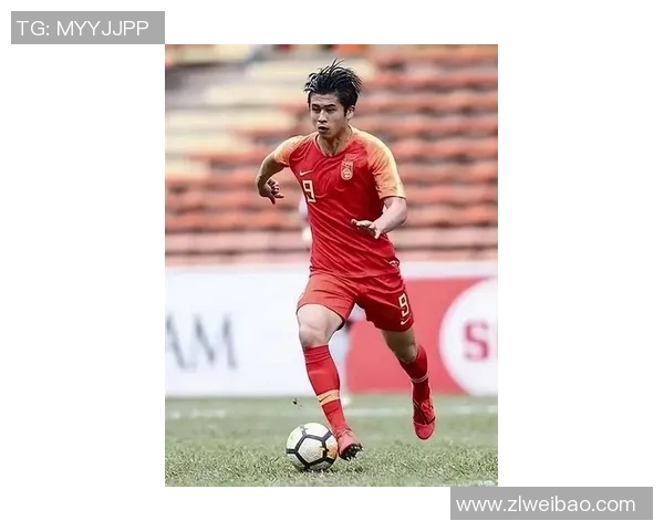 张玉宁精彩助攻队友展现团队配合精神助力球队胜利