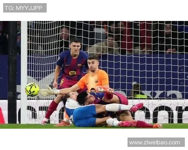 巴塞罗那主场失利,西甲争冠形势陷入胶着 巴塞罗那主场失利,西甲争冠形势陷入胶着