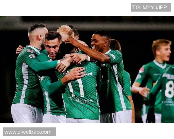 沙尔克04多场不胜,球队陷入低迷状态,未来何去何从? 沙尔克04多场不胜,球队陷入低迷状态,未来何去何从?